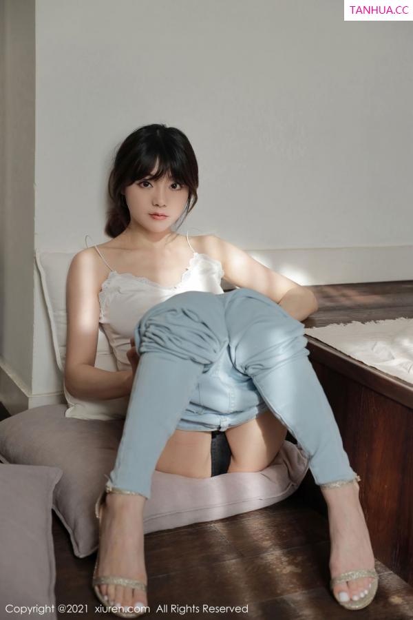 佘贝拉  [XiuRen]高清写真图 2021.09.23 No.3983 佘贝拉bella第15张图片